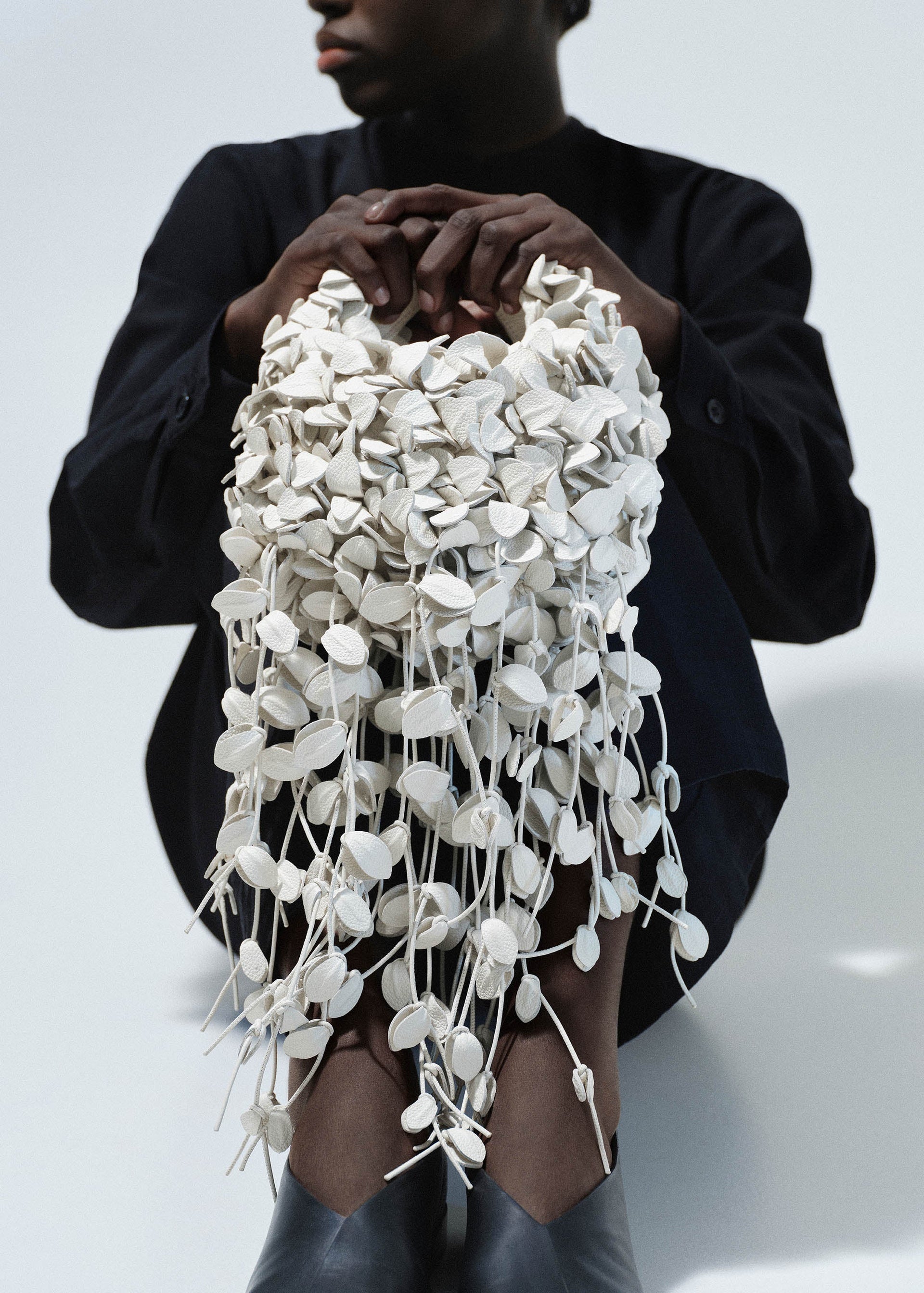 Béri Lif - Porcelain