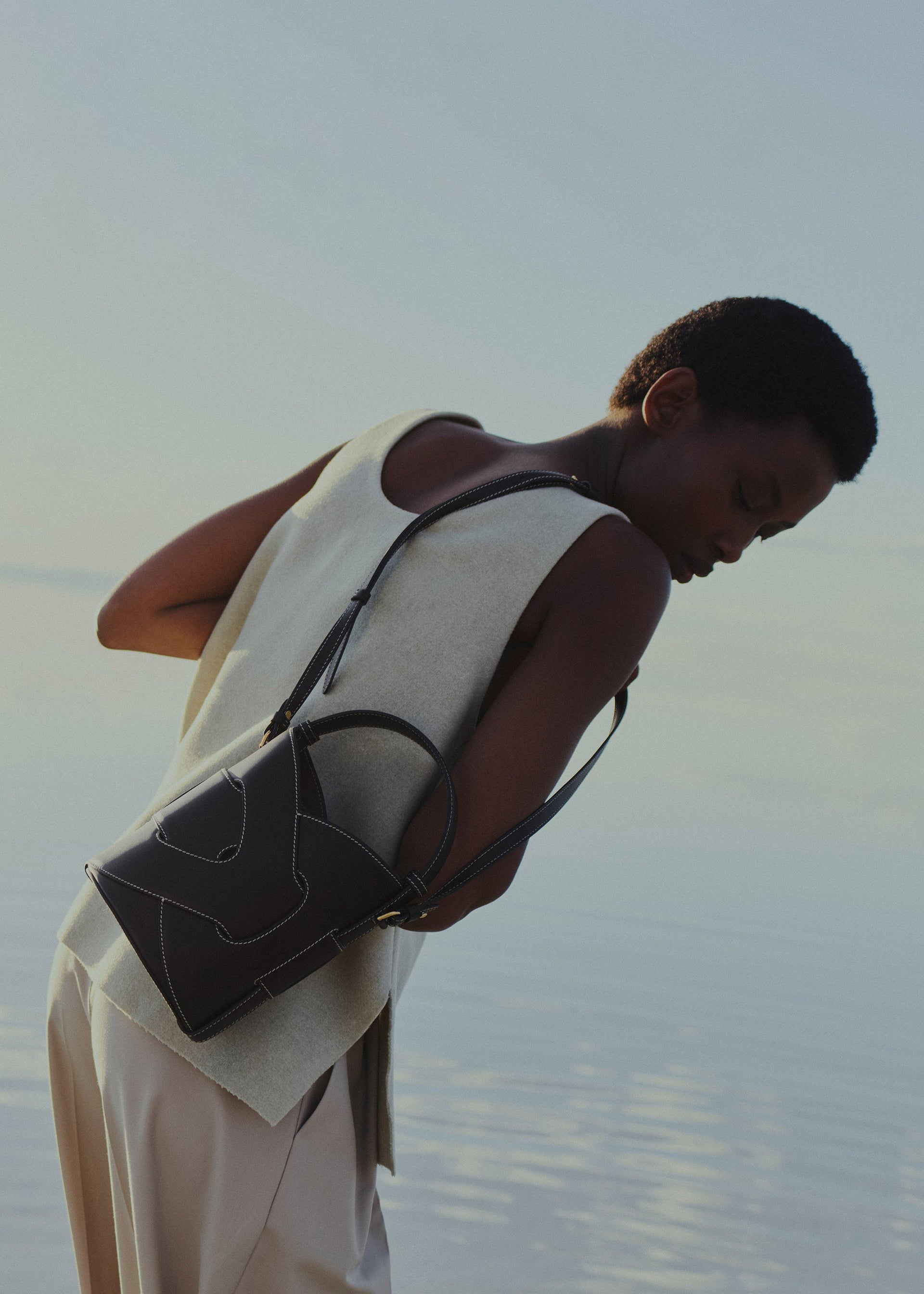 Nodde Seau - Black